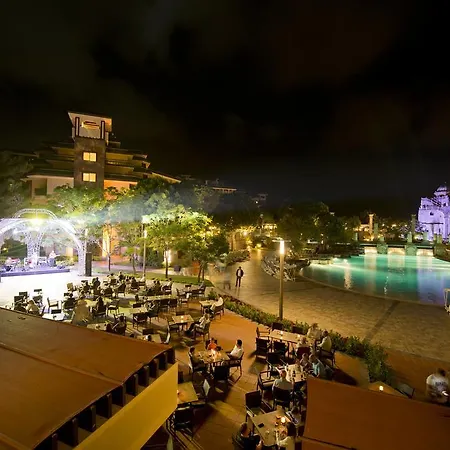 Hotel Xanadu