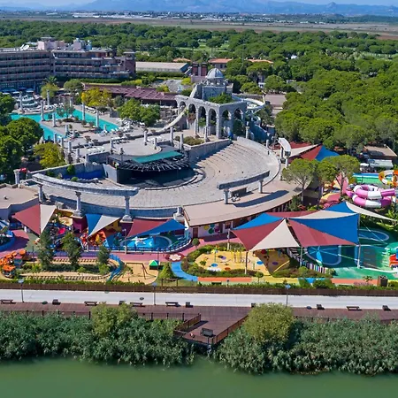 Xanadu Hotel